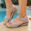 Sandalias cómodas para mujer, comercio exterior de verano 2026, talla grande, zapatos perforados retro nuevos, puntera redonda cosida, tacón de cuña