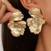 Pendientes de flor de cinco pétalos de doble capa de personalidad ins transfronterizos europeos y americanos pendientes de borla de hojas rayadas retro fabricantes