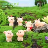 Paisaje en miniatura, caricatura creativa, linda figura de cerdo en forma de corazón, muñeco de animal, accesorio decorativo, adorno para coche o escritorio