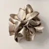 Goma para el pelo estilo coreano de satén de seda con bordes rizados para mujer, adecuada para peinados de moño, coletas bajas y accesorios para el cabello