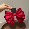 Pinza de Pelo con Resorte de Lazo de Satén Coreano de Gama Alta Personalizado por el Fabricante Elegante Accesorio para el Cabello de la Parte Posterior de la Cabeza de Alta Calidad