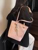 Bolso de Mano Pequeño con Bloques de Color en Relieve de Moda Transfronterizo para Mujer 2026 Nuevo Bolso de Hombro Versátil para el Trabajo Bolso Cubo de Primavera