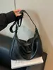 Bolsa de Gran Capacidad para Viajes Transfronterizos para Mujer 2026 Modelo Nuevo Bolsos de Hombro y Axila de Gama Alta de Nicho Bolso Tote Vintage