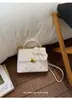 Bolsa Cuadrada Pequeña de Dibujos Animados de Niña Linda 2026 Nueva Bolso de Hombro Estilo Japonés Bolso Cruzado para Mujer Bolso de Mano con Textura de Alta Calidad