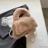 Bolso de felpa portátil de celebridad de internet para mujer nuevo nicho de alta gama cadena otoño e invierno todo-combinable hombro cruzado pequeño bolso cuadrado