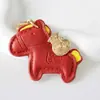 Pulsera Llavero Hazte Rico Pronto Colgante de Pony de Dibujos Animados en Cuero Bolso de Pareja Accesorio de Coche de Moda