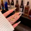 Brincos Pendentes Pônei Cintilante do Ano do Zodíaco para Mulheres, Luxo Leve, Nicho, High-End, Para o Trabalho, Brincos Versáteis, Acessórios de Orelha