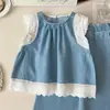 Conjunto de Dos Piezas para Niñas Nuevo Estilo Verano 2026: Top sin Mangas de Mezclilla con Encaje + Pantalones de Mezclilla de Nueve Puntos