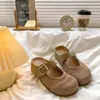 Al por mayor de comercio exterior transfronterizo, mules de punta abierta para mujer para uso en exteriores, sandalias huecas casuales de verano, zapatos sin cordones