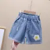 Shorts jeans das meninas verão fino grande bebê das crianças bordado hot pants exterior usar calças infantis atacado