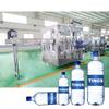 Máquina llenadora de agua embotellada tres en uno, equipo de llenado automático de líquidos, conjunto completo de equipos de línea de producción de agua embotellada pequeña