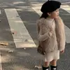 Chaleco para Niñas Otoño Invierno 2026 Elegante Chaleco de Piel para Bebé Chaqueta Cálida sin Mangas Ropa Exterior Chal Peludo Moderno