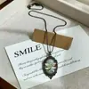 Elegante Collar con Colgante - Ovalado Bruja Cuervo Joyería Elegante para Mujer Regalo Adecuado para el Uso Diario