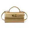 Bolsa de Mão Transfronteiriça para Mulheres 2025 Novo Modelo Pequena Bolsa Quadrada de Comércio Exterior Popular Bolsa Kelly Versátil Bolsa de Ombro Transversal