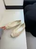 Sapatilhas Rasteirinhas Slip-On 2026 Novas Mocassins Quadrados de Solado Macio para Mulheres Combinarem com Saias