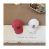 Primavera de 2026 Novo Boné de Baseball com Bordado de Urso e Letras para Crianças Chapéu de Sol para Bebê Proteção Solar ao Ar Livre Boné Anti-UV