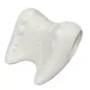 Almohada de masaje cervical Xiangkai, diseñada para aliviar la tensión del cuello y los hombros, proporciona un soporte cómodo para el cuello, corrige la curvatura del cuello y protege la columna cervical con un dispositivo de tracción