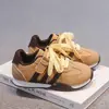 Zapatos deportivos para niños 2026 nueva colección de primavera: zapatos estilo Forrest Gump para niños, zapatos casuales para niñas, zapatillas para correr de estudiante, calzado versátil para exteriores