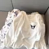 Pijama de Flanela Outono e Inverno Feminino Gola Redonda Coral Fleece Fofo Revestido de Lã Espessado Conjunto de Duas Peças Roupas de Casa