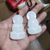Venta al por mayor de fábrica jade afgano natural jade blanco Guanyin Buda colgante colgante de jade raíz de loto almidón Buda color agua clara Guanyin colgante