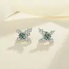 Pendientes de plata de ley S925 con cruz de moissanita y diamantes de colores, diseño de nicho simple a la moda, joyería para las orejas que combina con todo.