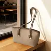Bolsa Transfronteriza de Alta Calidad y Gran Capacidad para Mujer 2025 Nueva Moda Bolso de Hombro para Viajes Cotidianos Bolso de Mano Versátil