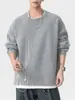 Sudadera de peso pesado tipo dos piezas con cuello redondo para hombre, nuevo estilo de otoño con diseño acanalado texturizado, top de manga larga básico para hombre