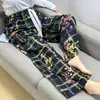 Calça de Pijama de Seda de Algodão para Mulheres, Estilo Fino para Primavera e Verão, Tamanho Grande, Caimento Solto, Calça de Perna Larga de Algodão Artificial, Pode Ser Usada Fora de Casa, Versátil, Cintura Alta, Leve