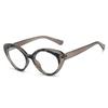 Nuevos Lentes de Sol Retro Ojo de Gato 2025 para Mujer Modernos para Cara Cuadrada Adelgazantes Mismo Estilo Libro Rojo Pequeño Estilo Europeo y Americano Lentes de Sol de Alta Gama