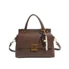 Bolso de Mano Nuevo Retro de Gama Alta Bolso de Hombro para Mujer para el Trabajo Personalidad Casual Elegante Versátil de Moda Bolso Cruzado
