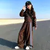 Conjunto de otoño para niñas 2026 nuevo estilo, un conjunto de sudadera de dos piezas moderno y casual para niñas mayores, perfecto para looks deportivos y elegantes