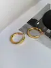 Aretes de Aro Dorados para Mujer 2025 Nuevo Estilo Caliente Lujo Accesible de Gama Alta Aretes Otoño e Invierno Aretes Súper Bonitos Joyería de Aretes