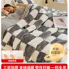 Manta de Felpa de Coral para Bebé Clase A, Engrosada para Invierno, Adecuada para la Siesta, Aire Acondicionado de Oficina, Sofá, Colcha Pequeña, Chal y Manta de Tiro