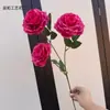 Nova Flor Artificial Rosa Feliz de 3 Cabeças Estilo Monroe Decoração de Cena de Casamento Decoração de Casa Conjunto para Estúdio de Fotografia