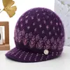 Gorro de punto de otoño e invierno para madre de mediana edad y anciana, cálido para mujer, con felpa adicional, protección contra el frío, gorro de lana para señora mayor, gorro de algodón con protección para las orejas de la abuela