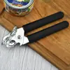 Venta al por mayor de fábrica abrelatas funcional para el hogar de acero inoxidable abrelatas manual para latas y botellas utensilio de cocina abrelatas de botellas