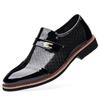 Zapatos Casuales de Deslizamiento para Hombre de Talla Grande Transfronterizos 2024, Zapatos Ligeros de Cuero de Moda Europea y Americana, Zapatos Versátiles de Negocios de Caña Baja Británicos