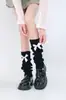 Calcetines de estilo japonés con lazo, calcetines blancos apilados para mujer, JK, otoño e invierno, cálidos, tejidos, con pompón de pelo, para pantorrilla, calcetines de chica popular, lindos