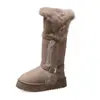 Sapatos de algodão com tira cruzada, bico redondo, sola grossa e punho felpudo 2026 inverno quentes com mais veludo tamanho grande botas longas botas de neve feminina