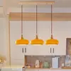 Lámpara Colgante de Restaurante Estilo Vintage Nuevo 2026, Lámpara Colgante de Tres Cabezas Forma de OVNI para Sala de Café, Lámpara de Mesita de Noche para Dormitorio Color Nogal