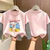 Camiseta de manga larga a rayas de algodón puro para niñas, colección primavera/otoño 2026, estilo nuevo, diseño de caricatura lindo, capa base versátil y a la moda
