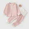 Conjunto de Roupa para Bebê Primavera, Outono e Inverno, Conjunto de Duas Peças de Roupa Íntima Unissex para Bebê, Calça de Cintura Alta Protege Barriga com Parte Inferior Grande, Roupa para Casa Roupas Infantis