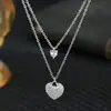 Cadena de Clavícula Chapada en Oro Real con Circonita Microincrustada Collar de Corazón Estilo Europeo y Americano para Mujer Gargantilla Exquisita Venta al por Mayor Nicho de Lujo Ligero