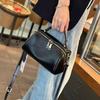 Bolso de mano de cuero genuino para mujer 2023 nuevo retro de alta gama pequeño bolso almohada para ir al trabajo cuero suave bolso de mujer bandolera