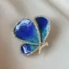Novo broche estilo antigo de alta qualidade ins para mulheres estilo chinês leque borla pino de terno placket de pressão cheongsam corsage atacado