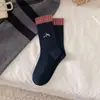 Meias Femininas de Cano Médio com Punho Xadrez Vermelho Bordadas Salto Gatinho Versão Coreana Dongdaemun Laço Meias Femininas Tendência Meias Largas