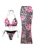 Trajes de baño para mujer 2025 Estilo europeo y americano Estampado de leopardo Estampado de flor de lirio Bikini Conjunto de tres piezas para despedida de soltera