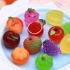 Accesorios de resina pegamento crema diy adornos tridimensionales decoración sonido de sacudida juego de marea bolsa ciega explosión simulación luminoso fruta pequeña