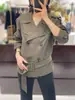 Elegante y sencillo abrigo tipo trench de doble botonadura para mujer 2026 nuevo moderno de moda versátil que ciñe la cintura con cuello