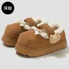 Sapatos de Algodão para Mulheres Usarem ao Ar Livre no Outono e Inverno 2025 Novos Sapatos de Algodão de Salto Grosso Quentes e Felpudos Fofos para Uso Interno